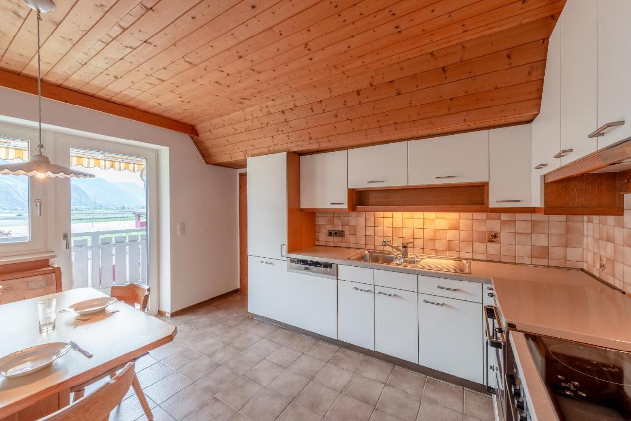 Bed and Breakfast Haus Stolz Appiano Sulla Strada Del Vino Exterior foto