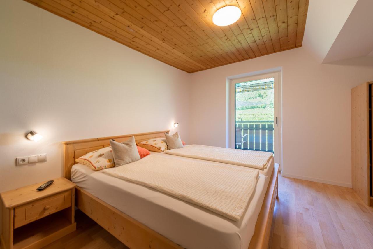 Bed and Breakfast Haus Stolz Appiano Sulla Strada Del Vino Exterior foto