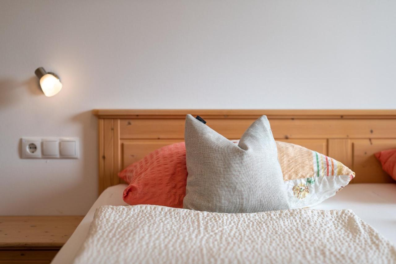 Bed and Breakfast Haus Stolz Appiano Sulla Strada Del Vino Exterior foto