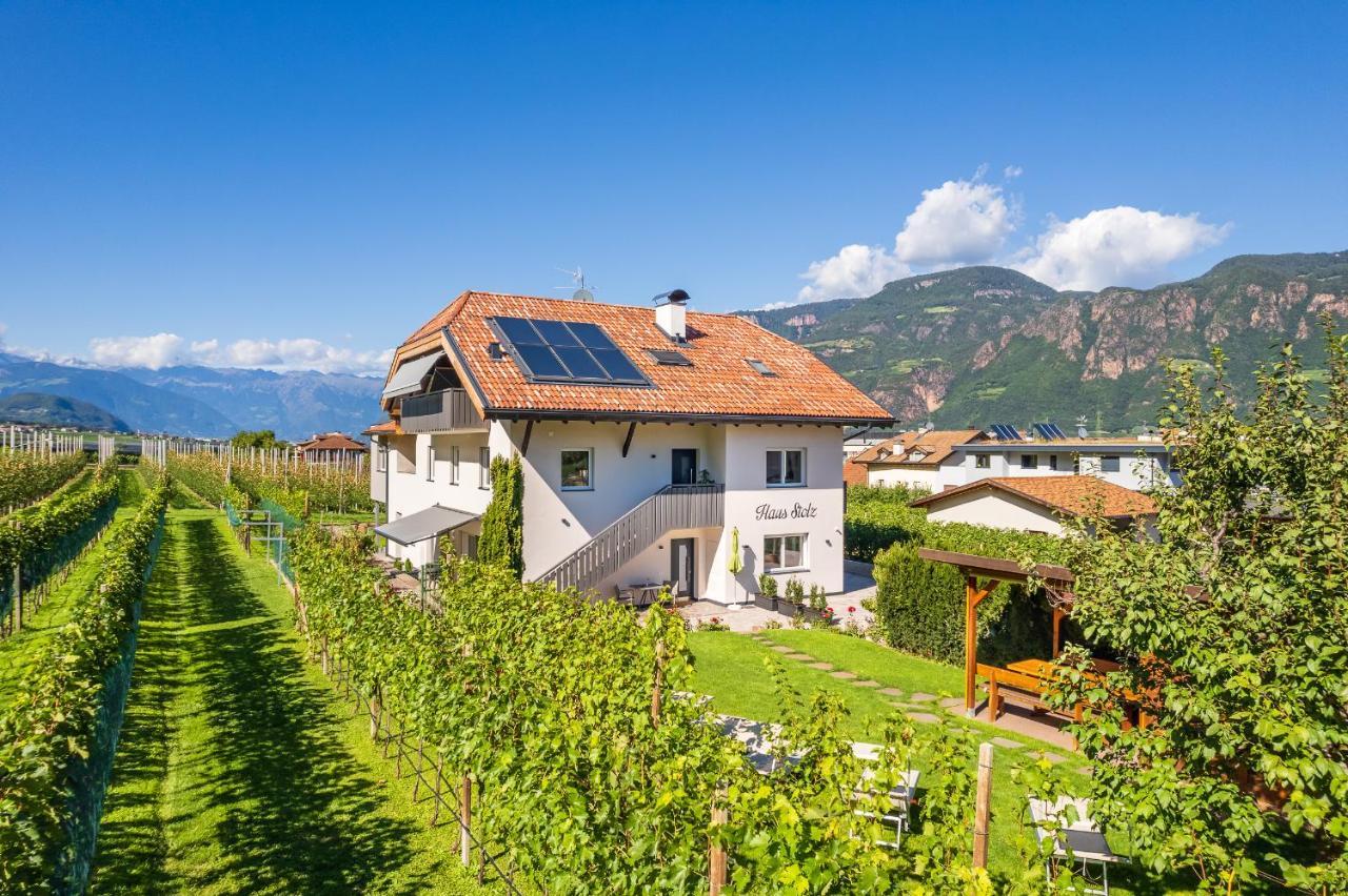 Bed and Breakfast Haus Stolz Appiano Sulla Strada Del Vino Exterior foto