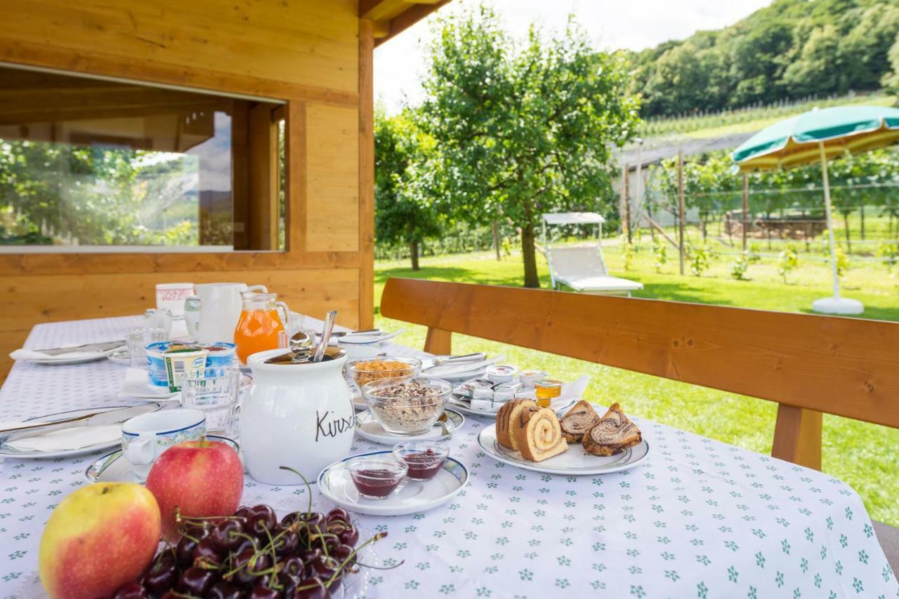 Bed and Breakfast Haus Stolz Appiano Sulla Strada Del Vino Exterior foto